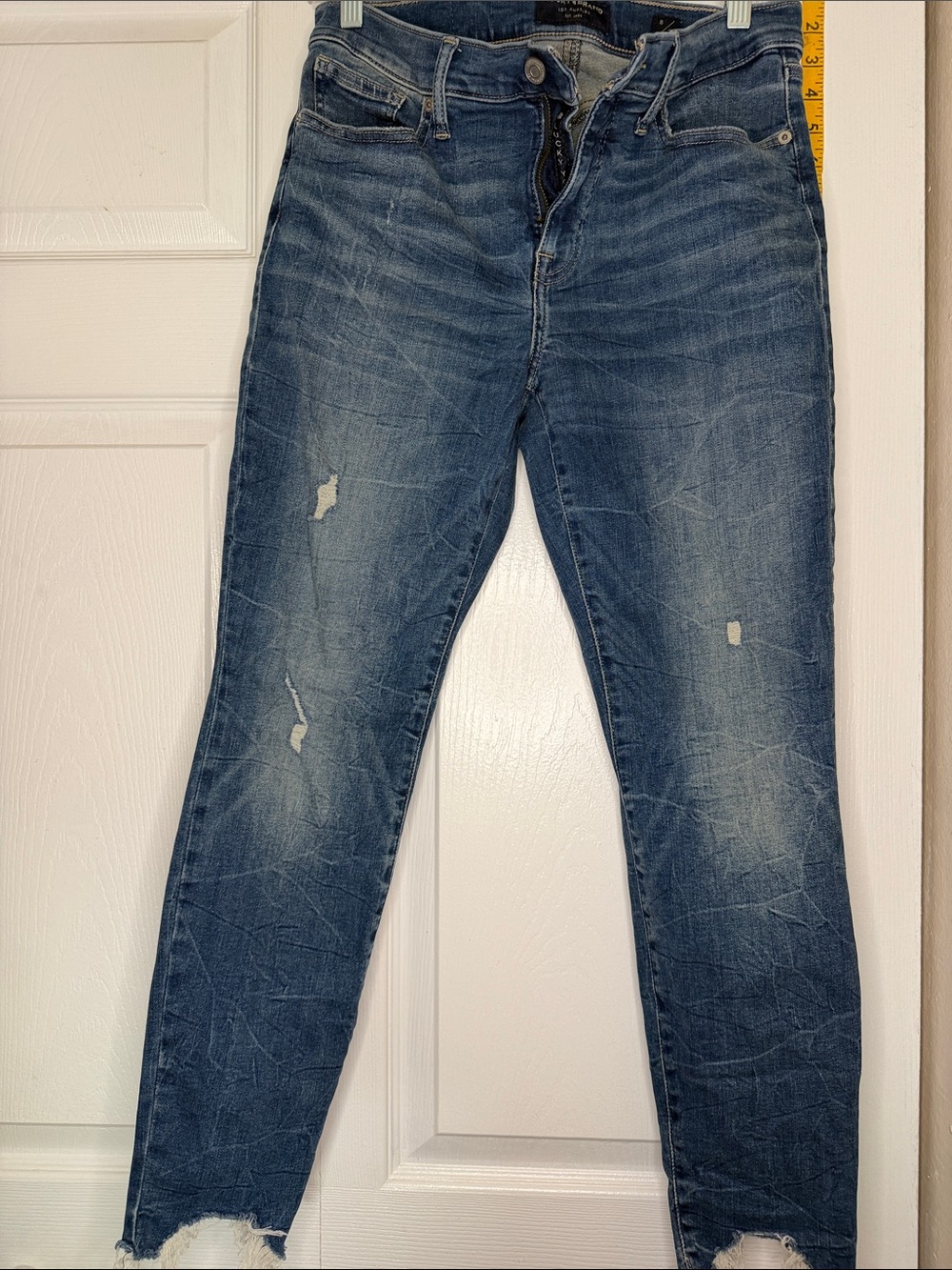 Lucky Brand Medium Blue Distressed Skinny Jeans